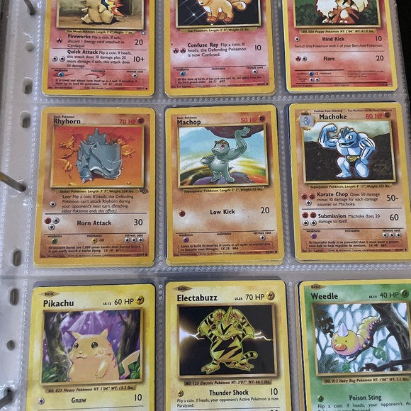 pokemon 500 hp card Energy Lot Regieleki VMAX has 500 HP